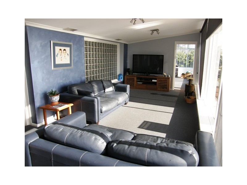 32 Seaview Avenue, Burnie TAS 7320