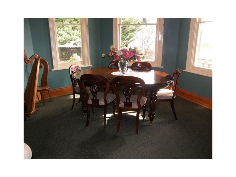 25 Main Road, Penguin TAS 7316