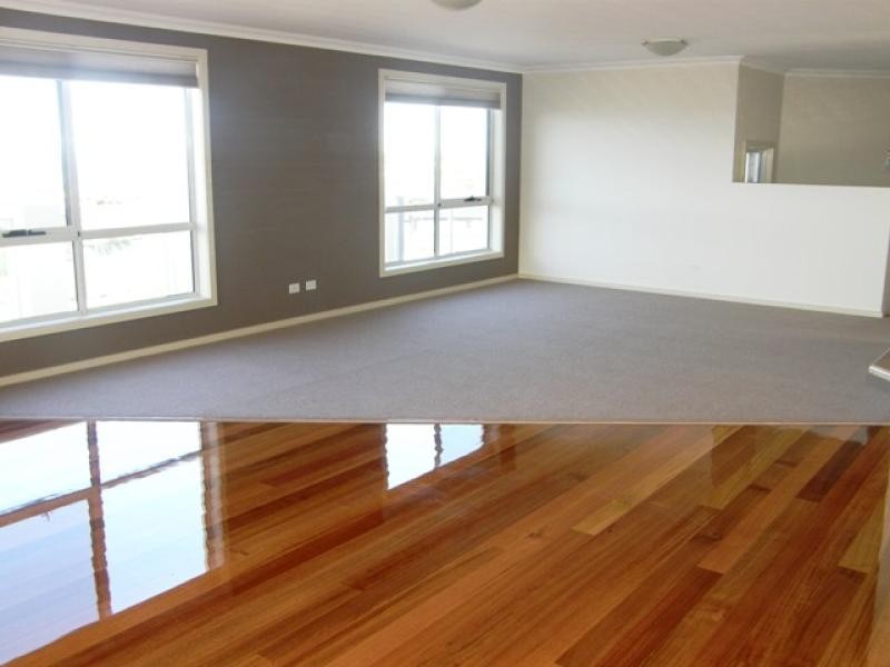 12 Lorrie Place, Park Grove TAS 7320
