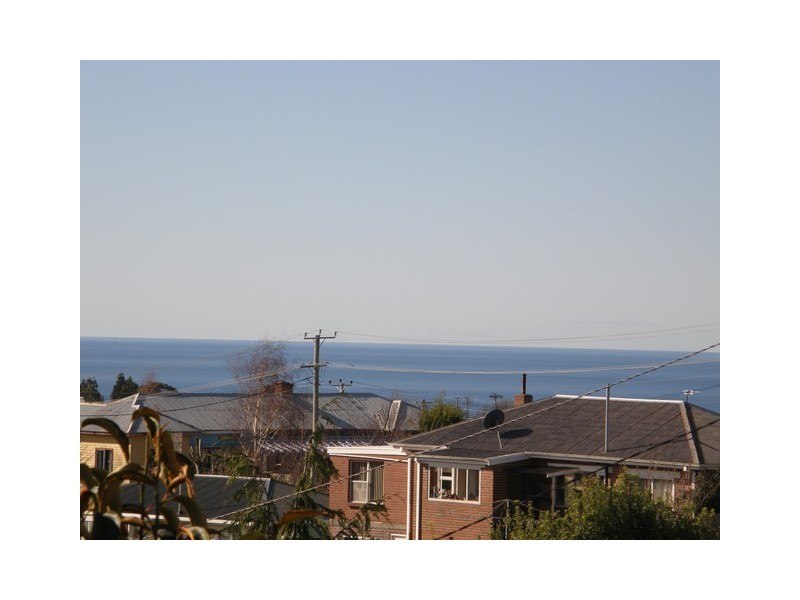 12 Gray Street, Burnie TAS 7320