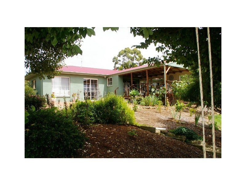 74 Deviation Road, Penguin TAS 7316