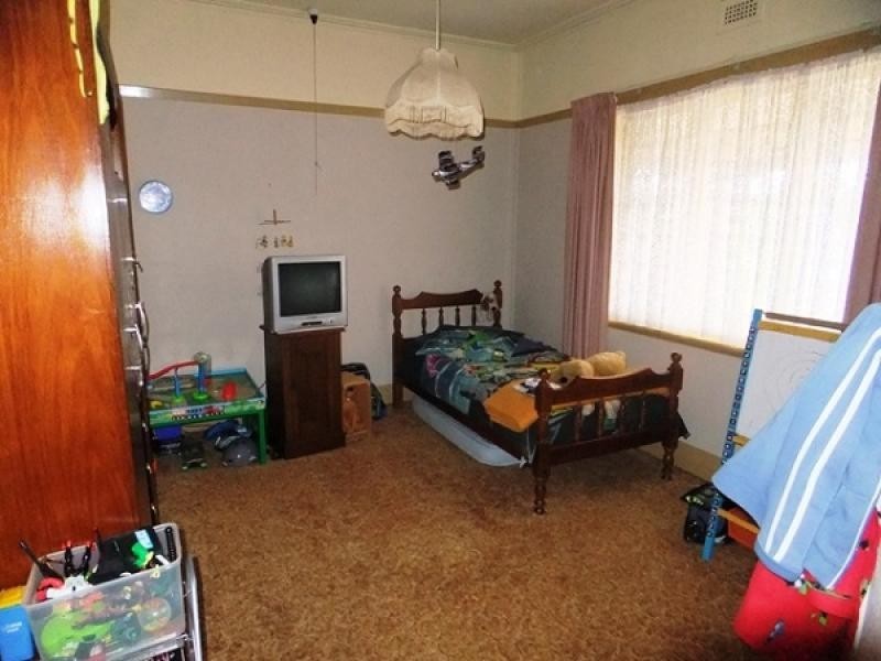 206 Mount Street, Burnie TAS 7320