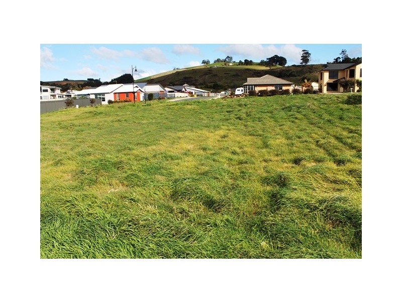 3 Oceanside Boulevard, Sulphur Creek TAS 7316