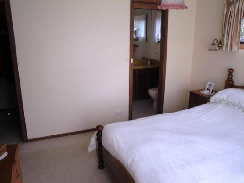 32 Hambledon Avenue, Burnie TAS 7320