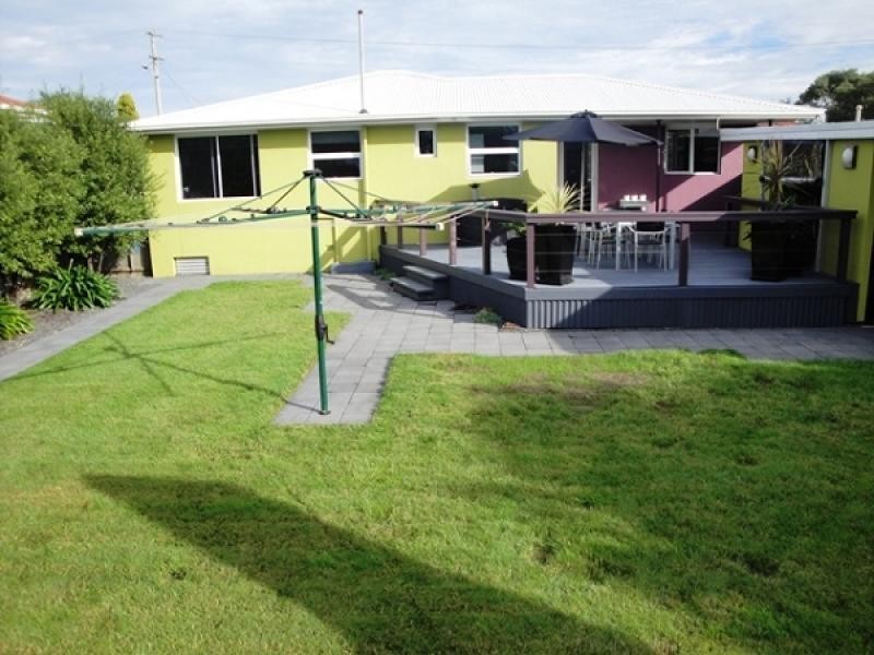 9 Richardson Crescent, Burnie TAS 7320