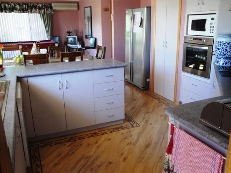 19 Commonwealth Court, Penguin TAS 7316