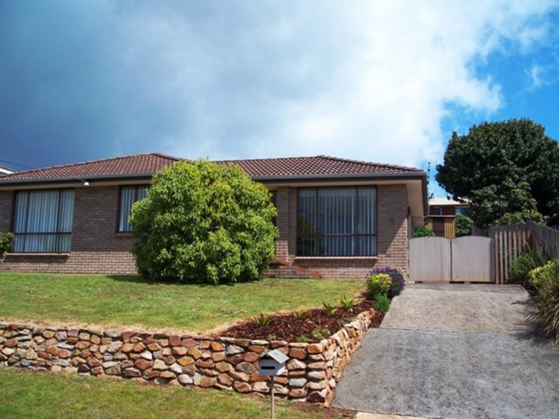 6 Woniora Road North, Burnie TAS 7320