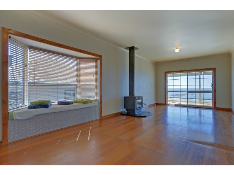 69 Bass Highway, Parklands TAS 7320