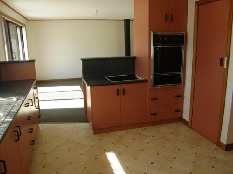 6 Inglis Court, Wynyard TAS 7325