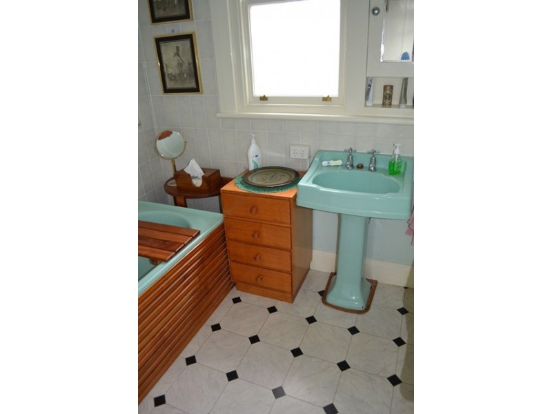 33 Cunningham Street, Burnie TAS 7320