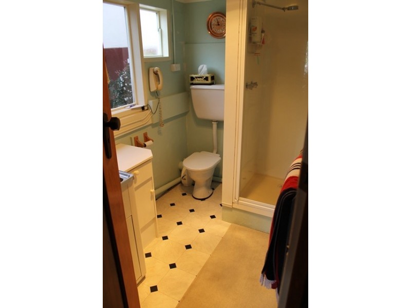 33 Cunningham Street, Burnie TAS 7320