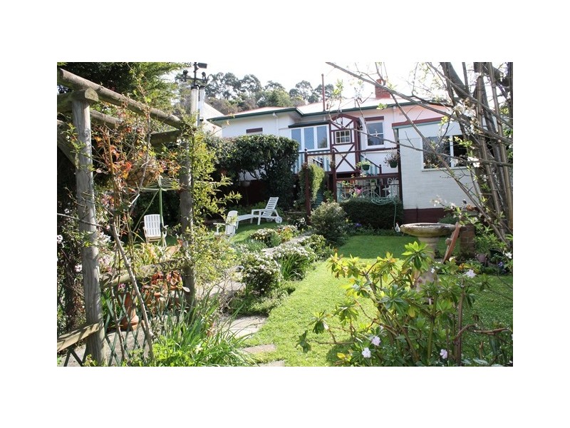 33 Cunningham Street, Burnie TAS 7320