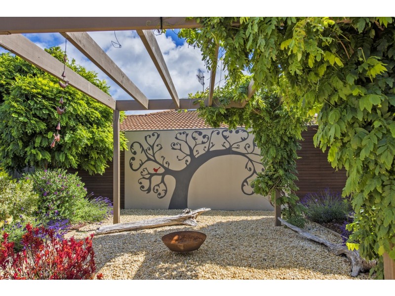 19 Seabreeze Aveune, Sulphur Creek TAS 7316