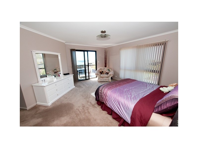 5 Waterford Drive, Sulphur Creek TAS 7316