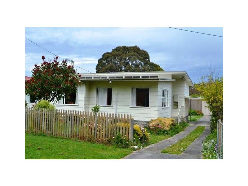 90 Saunders Street, Wynyard TAS 7325