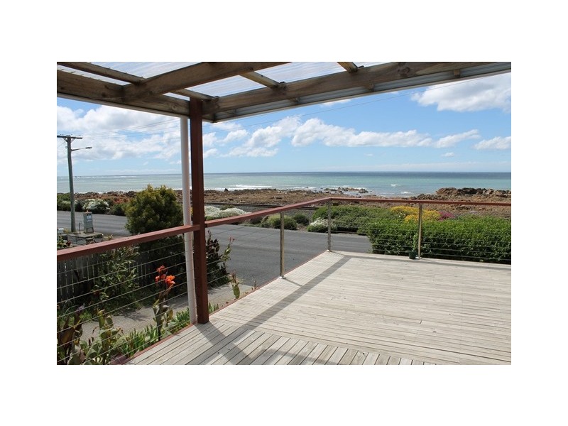 152 Main Road, Penguin TAS 7316