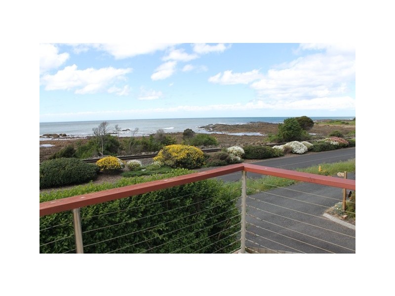 152 Main Road, Penguin TAS 7316