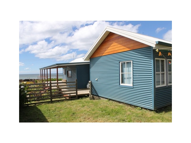 152 Main Road, Penguin TAS 7316