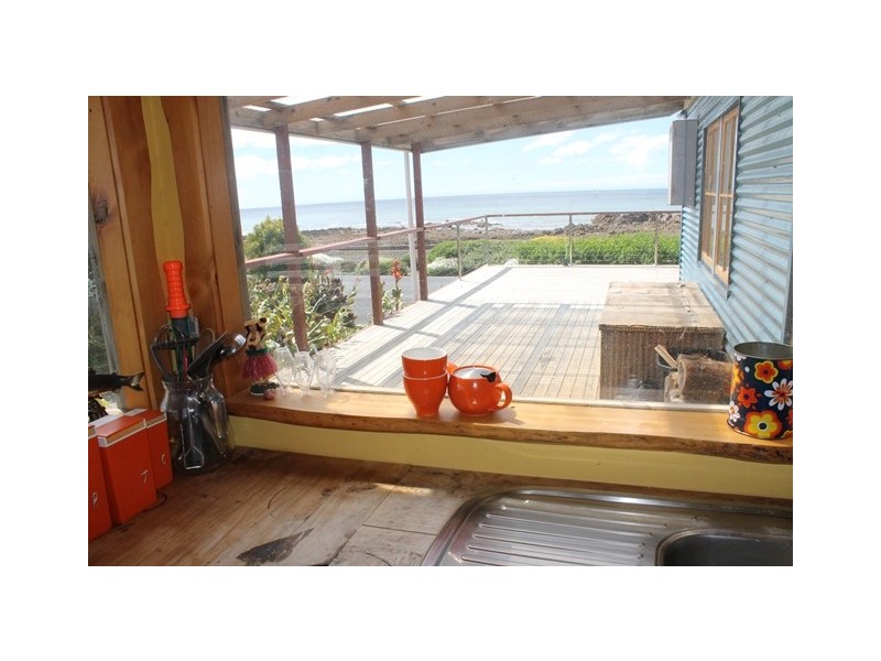 152 Main Road, Penguin TAS 7316