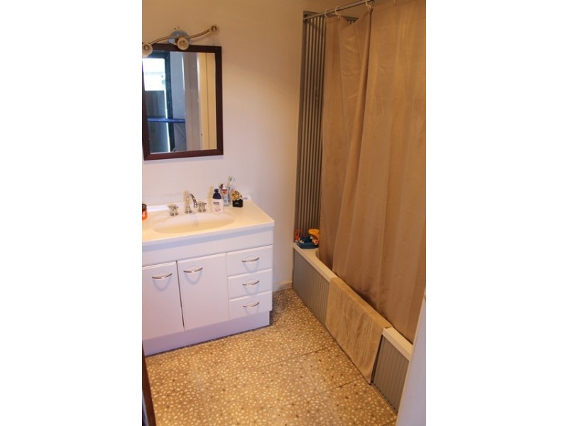 152 Main Road, Penguin TAS 7316