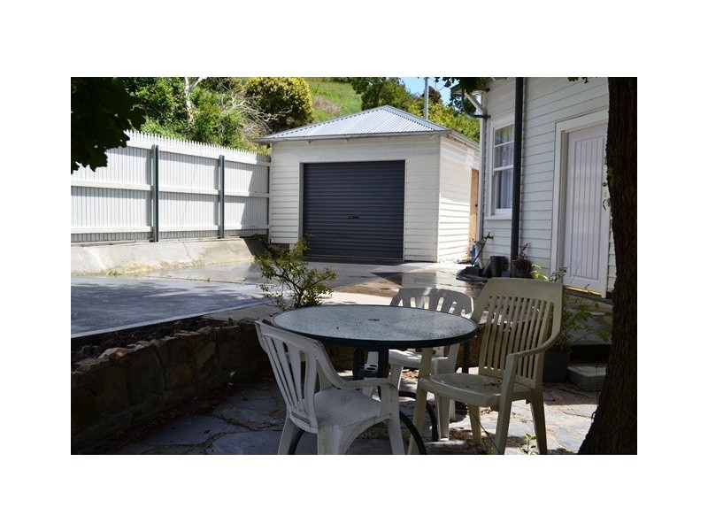 18 Pleasant Street, Burnie TAS 7320