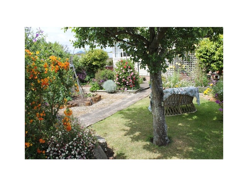 10 Barker Street, Burnie TAS 7320