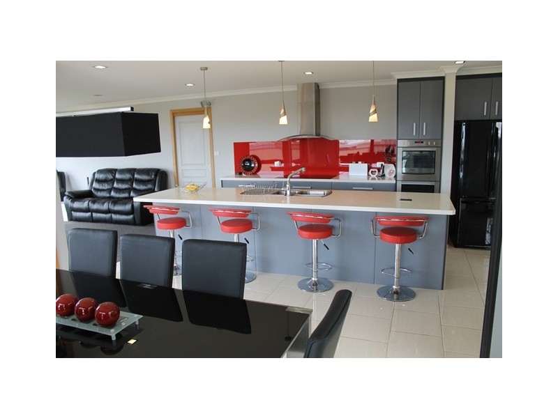 3 Waterford Drive, Sulphur Creek TAS 7316