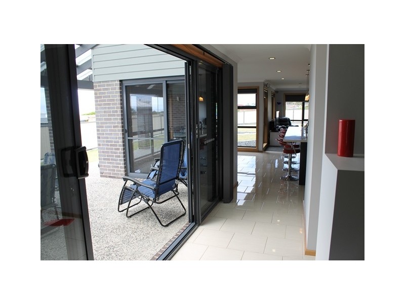 3 Waterford Drive, Sulphur Creek TAS 7316