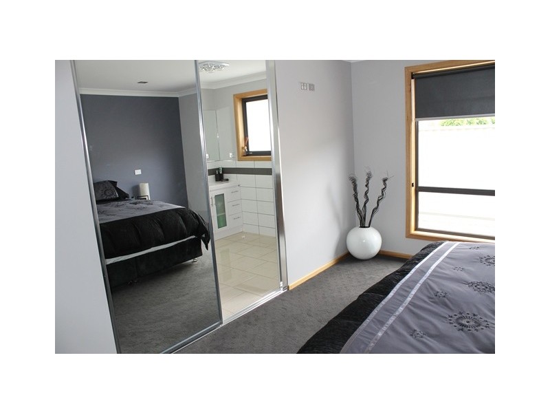 3 Waterford Drive, Sulphur Creek TAS 7316