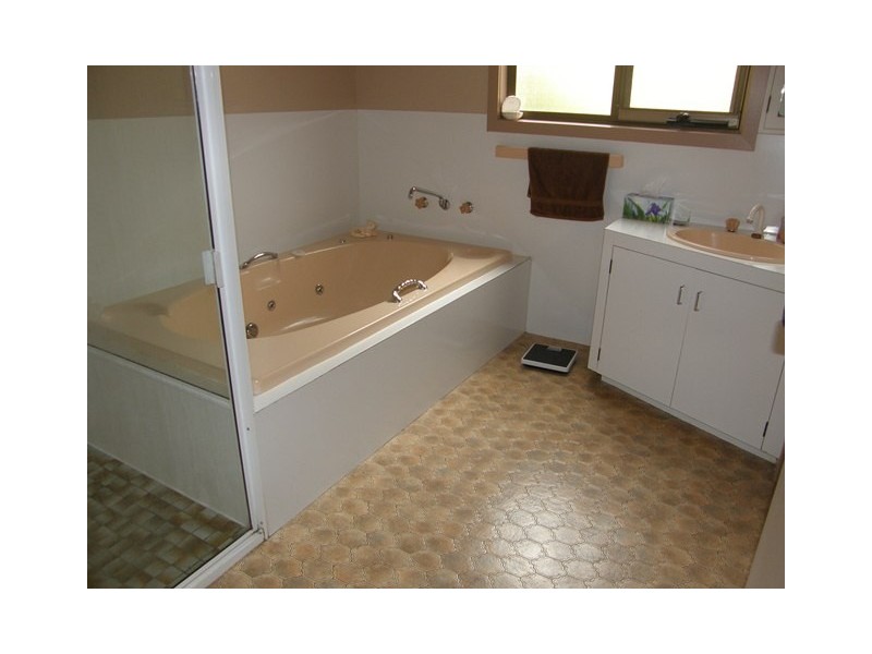 22 Lester Road, Penguin TAS 7316