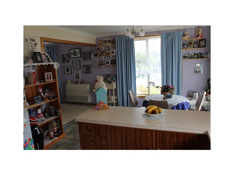 17 Mercedes Place, Burnie TAS 7320