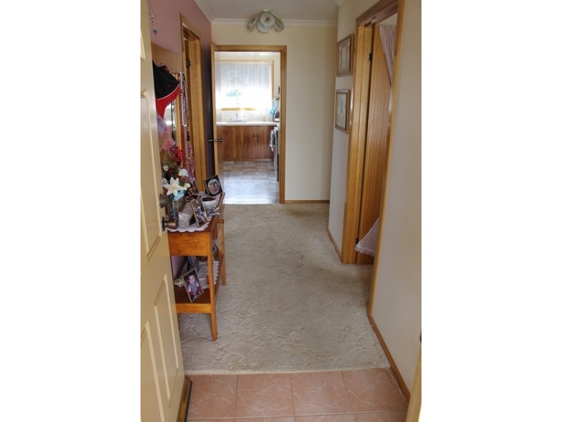 17 Mercedes Place, Burnie TAS 7320