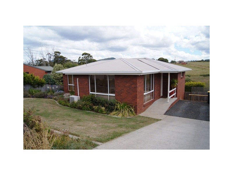 20 Warreen Drive, Penguin TAS 7316