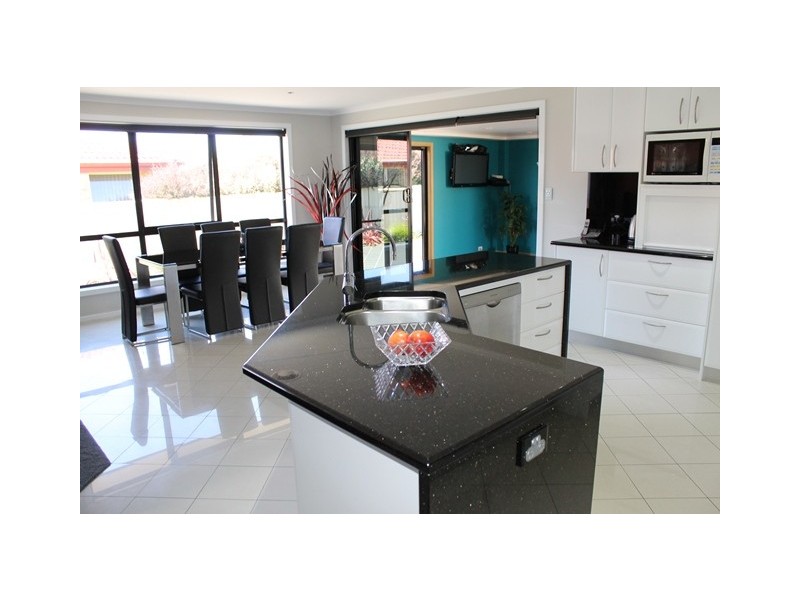 11 Waterford Drive, Sulphur Creek TAS 7316