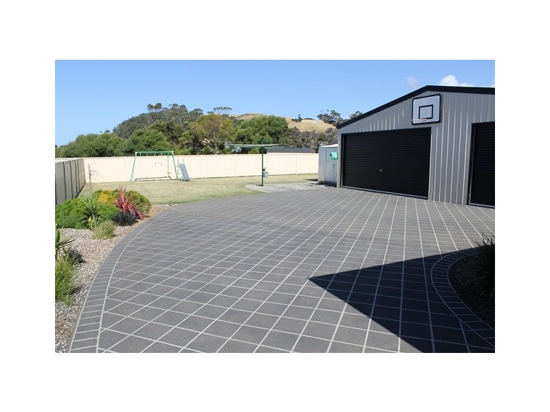 11 Waterford Drive, Sulphur Creek TAS 7316