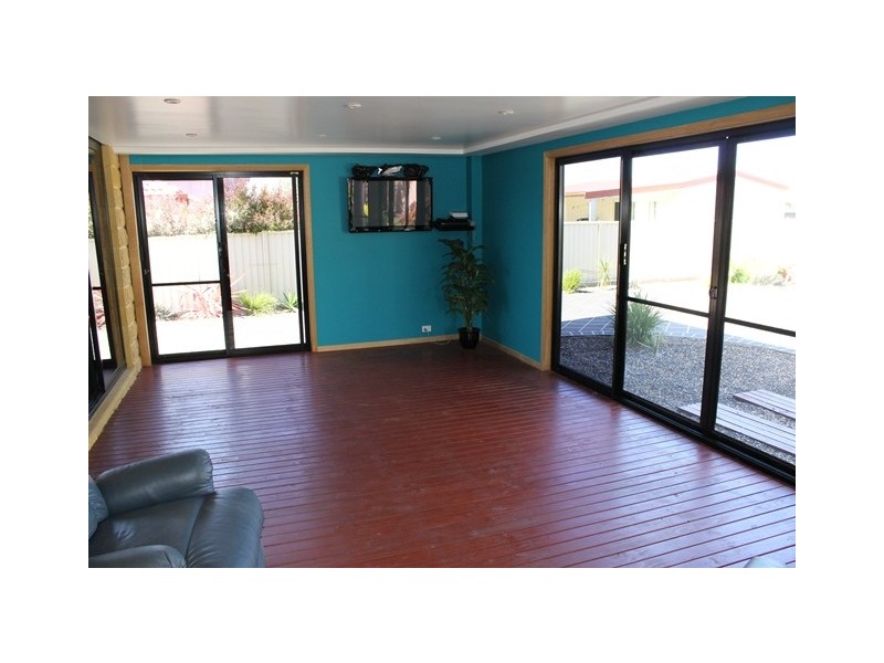 11 Waterford Drive, Sulphur Creek TAS 7316