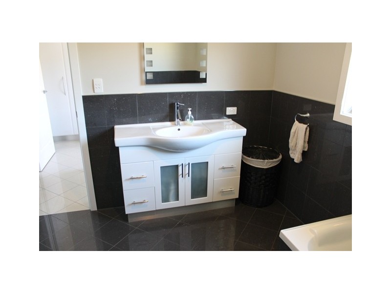 11 Waterford Drive, Sulphur Creek TAS 7316