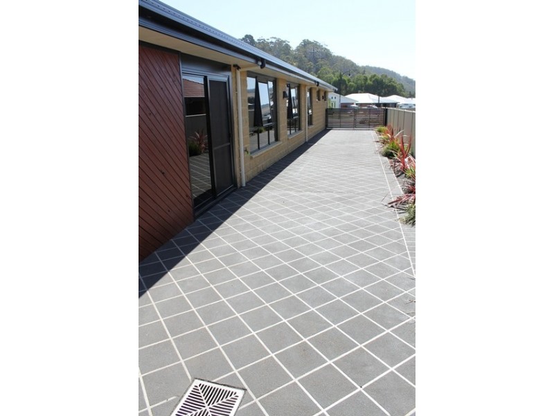 11 Waterford Drive, Sulphur Creek TAS 7316