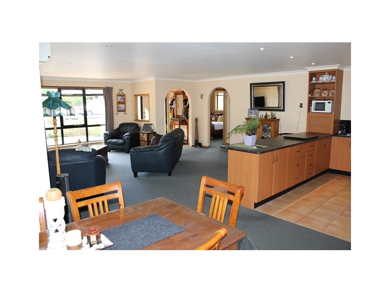 16 Henry Street, Somerset TAS 7322