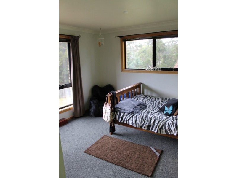 16 Henry Street, Somerset TAS 7322