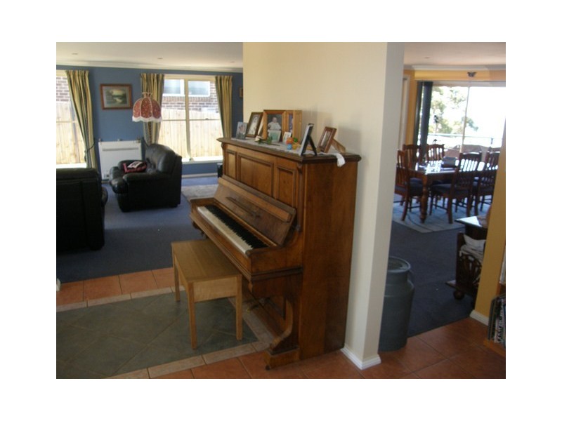 8 Panorama Crescent, Burnie TAS 7320