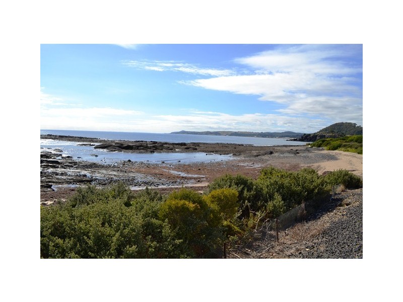 213 Old Bass Highway, Doctors Rocks TAS 7325