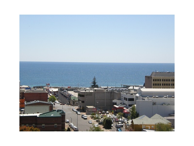 8/3 Vernon Place, Burnie TAS 7320