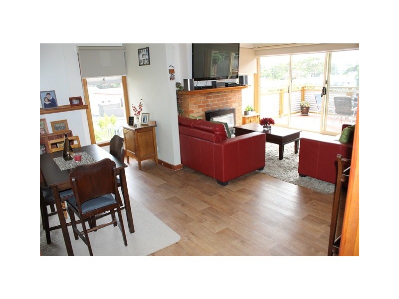 8 Cuprona Road, Heybridge TAS 7316