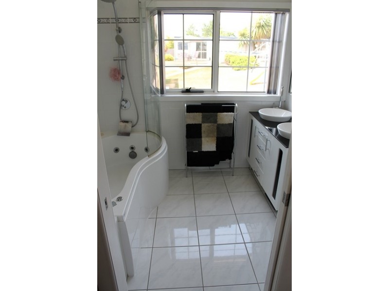 11 West Street, Burnie TAS 7320