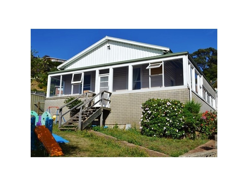 5 Upper Bourke Street, Burnie TAS 7320