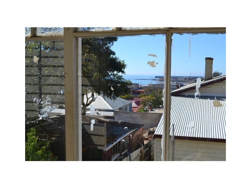 4 Upper Bourke Street, Burnie TAS 7320