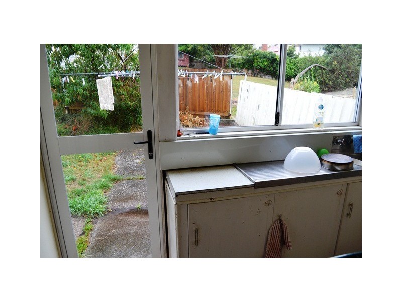 4 Upper Bourke Street, Burnie TAS 7320