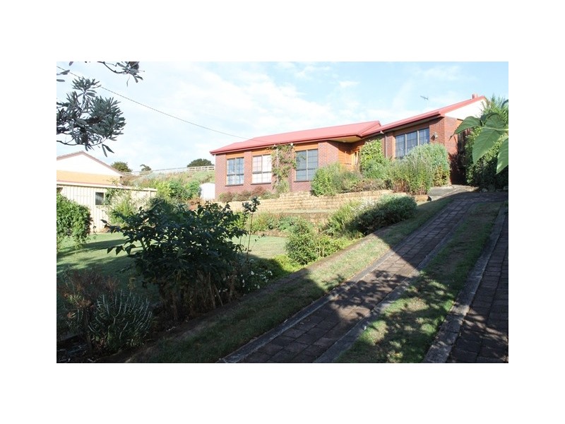 6-8 Malunna Crescent, Burnie TAS 7320