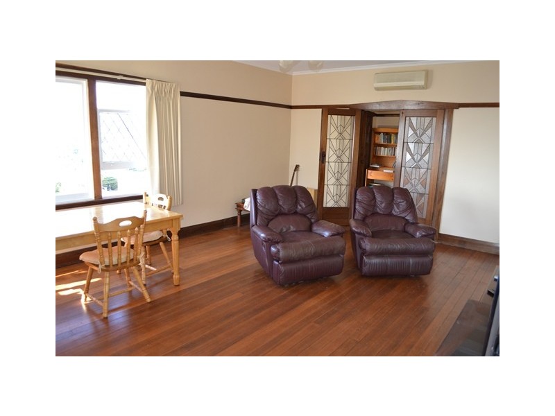 132 Mount Street, Burnie TAS 7320
